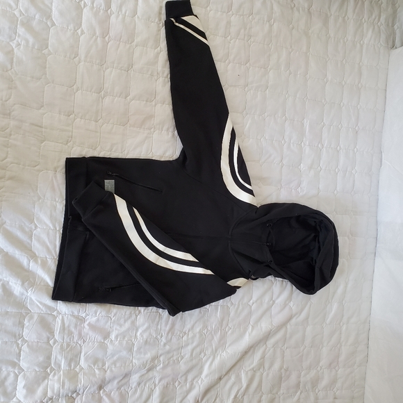 Jacket - Picture 2 of 11